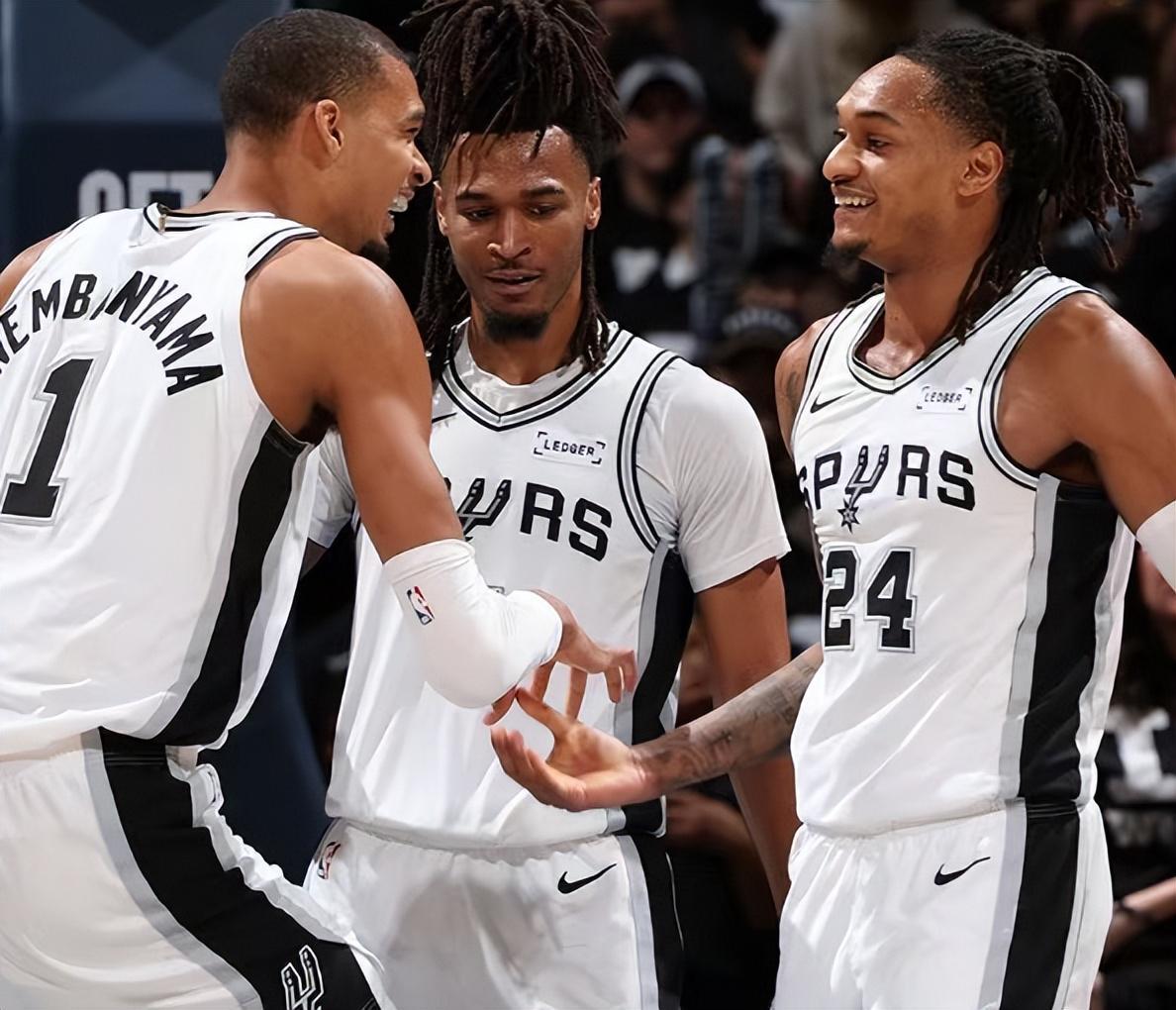 BOYU体育APP下载-随着马刺7分险胜，尼克斯夺赛点，NBA季后赛最新排名出炉！