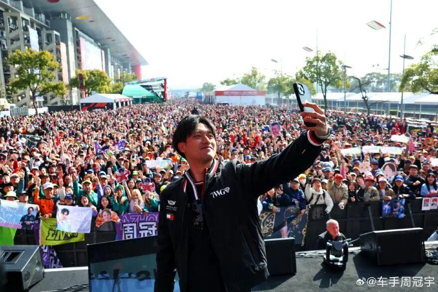 博鱼体育官方网站-《一级方程式：疾速争胜》：用影像语言重写一项运动